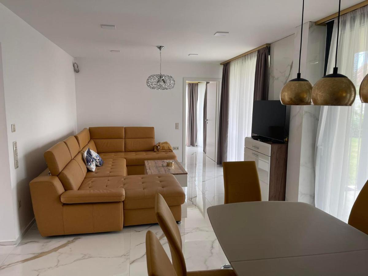 Luxury Apartments In Balatonalmadi, Almadi Lux Apartman III - Pure Gold מראה חיצוני תמונה